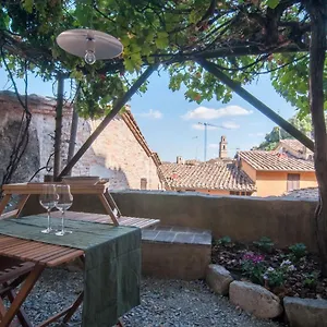 Gasthof Umbrian Concierge - La Casa Dei Pellari, Perugia