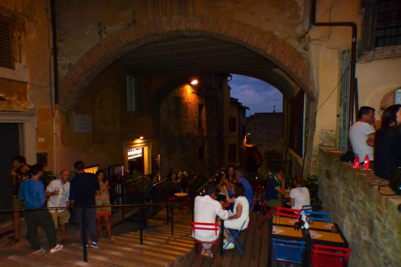 Apartment In Centro Da Piero - Appartamento In Via Della Viola Perugia